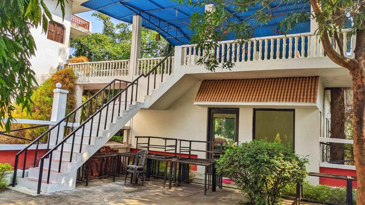 A Pousada Headquarter Khajurāho Exterior foto