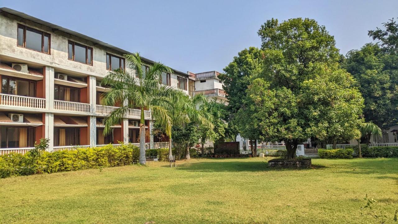 A Pousada Headquarter Khajurāho Exterior foto